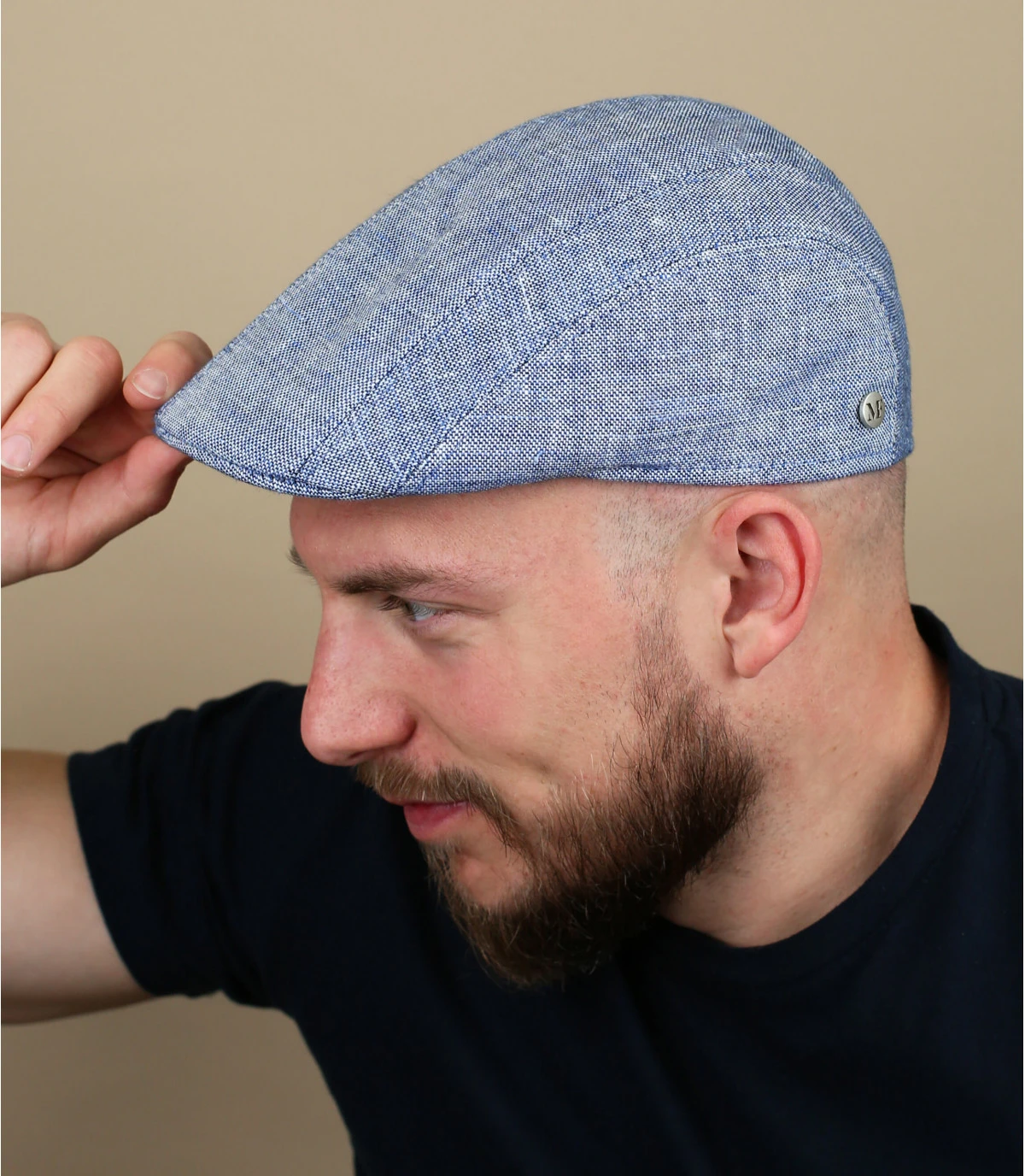 Aaron Bleu 3 Aaron Bleu