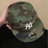 NEW ERA Casquette Snapback Team Camo 950 NY Woodland 1 NEW ERA Casquette Snapback Team Camo 950 NY Woodland -Monde Chapeau casquette snapback team camo 950 ny woodland
