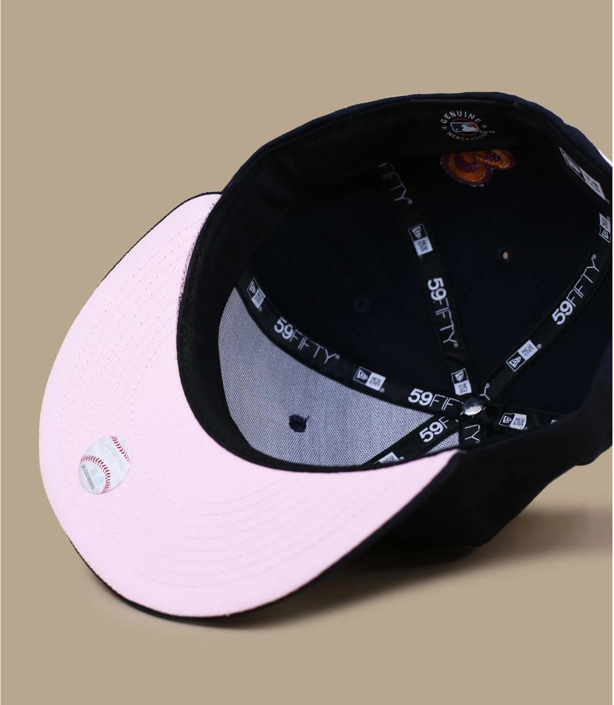 NEW ERA Chainstitch Heart 5950 NY Yankees 8 NEW ERA Chainstitch Heart 5950 NY Yankees – Image 6