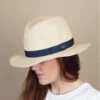 Barts Chapeau Aveloz Natural -Monde Chapeau chapeau aveloz naturalChapeau20paille20beige20ruban20bleu20Chapeau20Aveloz20natural