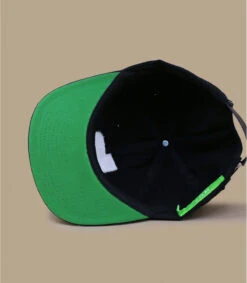 HUF Chenille Patch 6 Panel Black 13 HUF Chenille Patch 6 Panel Black -Monde Chapeau chenille patch 6 panel black 5