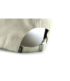 Curve Children Of Winter Beige Brown -Monde Chapeau curve children of winter beige brownFirst20Track20Curve20Children20of20Winter20beige20brown