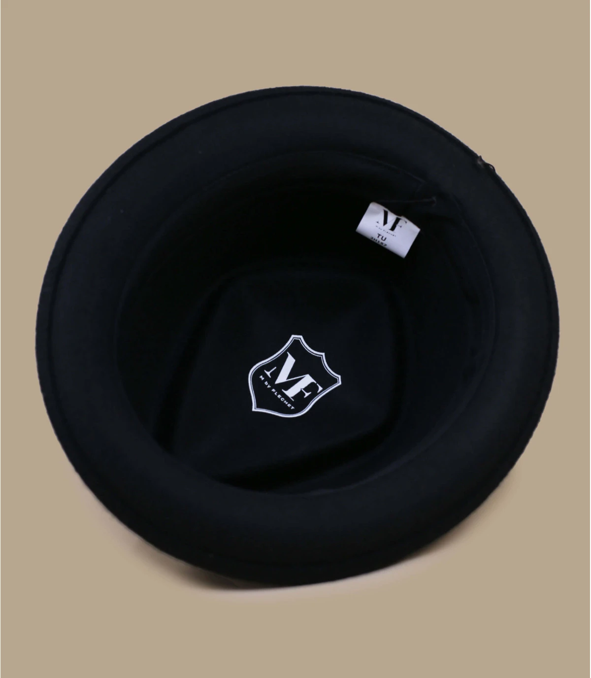 Edern Noir 7 Edern Noir – Image 5