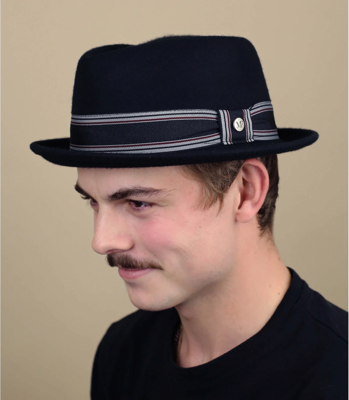 Edern Noir 3 Edern Noir