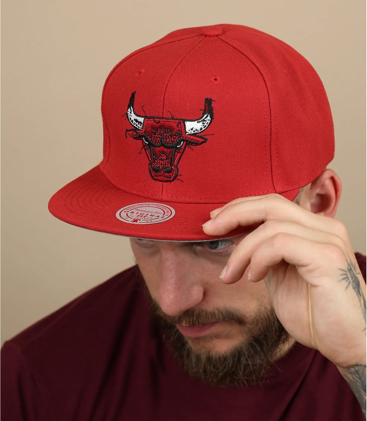 Mitchell & Ness Embroidery Glitch Snapback Bulls 3 Mitchell & Ness Embroidery Glitch Snapback Bulls