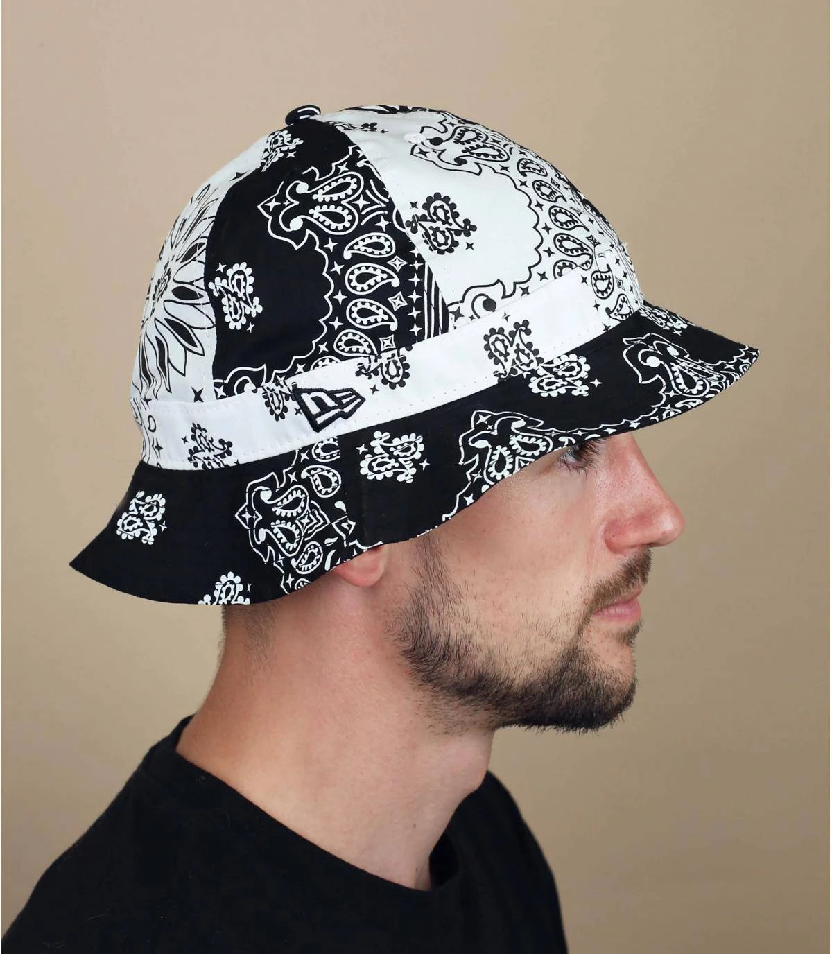 NEW ERA Explorer Bucket Paisley Black 3 NEW ERA Explorer Bucket Paisley Black
