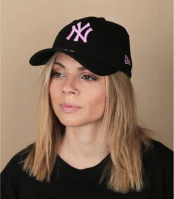 NEW ERA League Ess 9Forty NY Black Rose