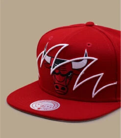 Mitchell & Ness Shark Bite Bulls 10 Mitchell & Ness Shark Bite Bulls -Monde Chapeau shark bite bulls 2