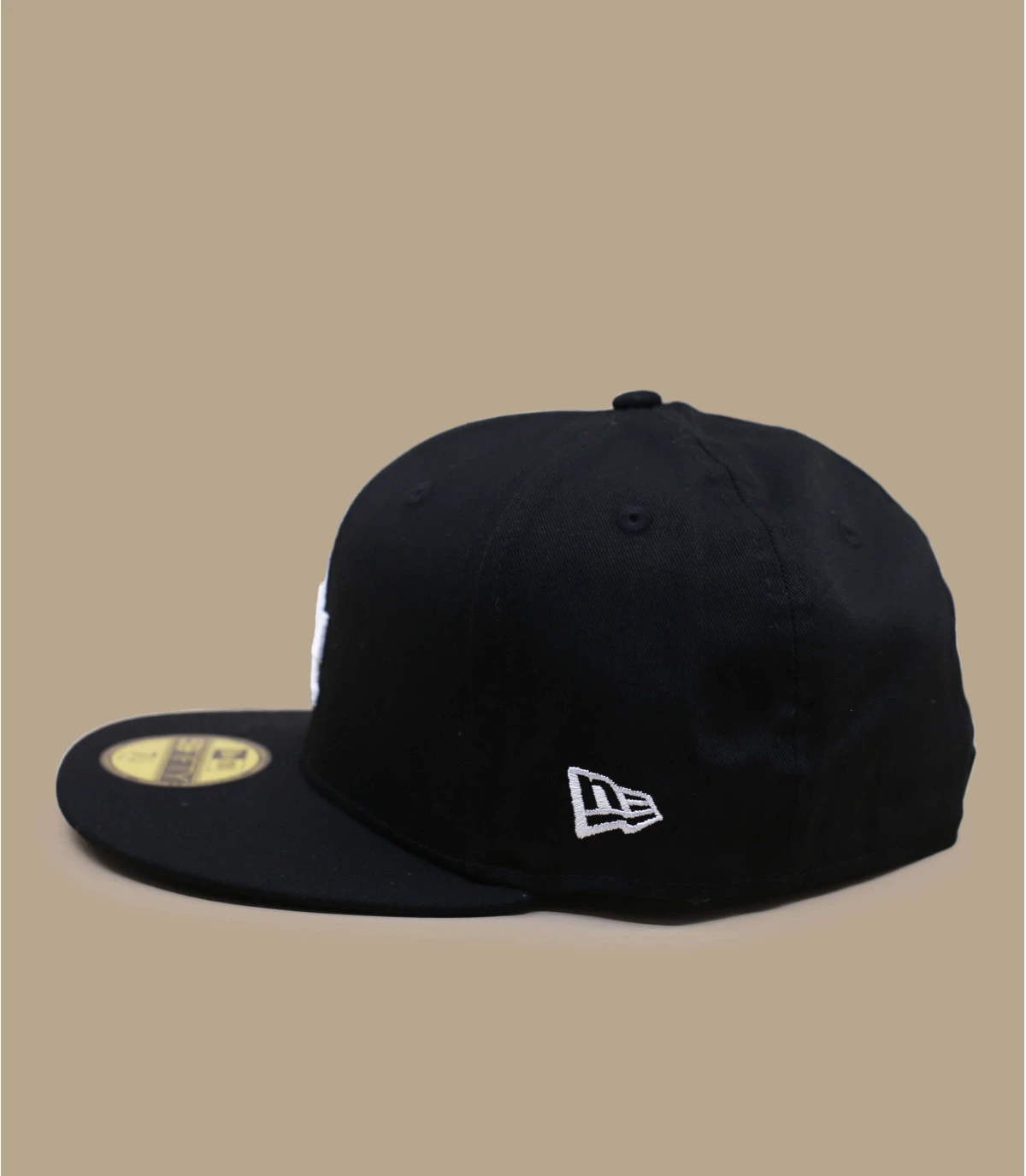 NEW ERA Side Patch 5950 LA Black 6 NEW ERA Side Patch 5950 LA Black – Image 4