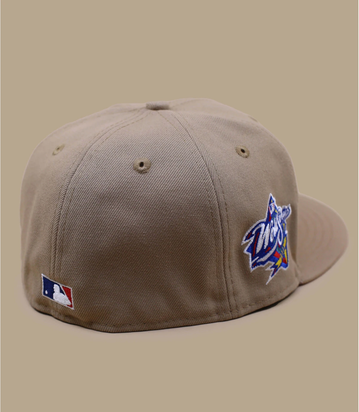 NEW ERA Side Patch 5950 NY Yankees Camel Pink 6 NEW ERA Side Patch 5950 NY Yankees Camel Pink – Image 4