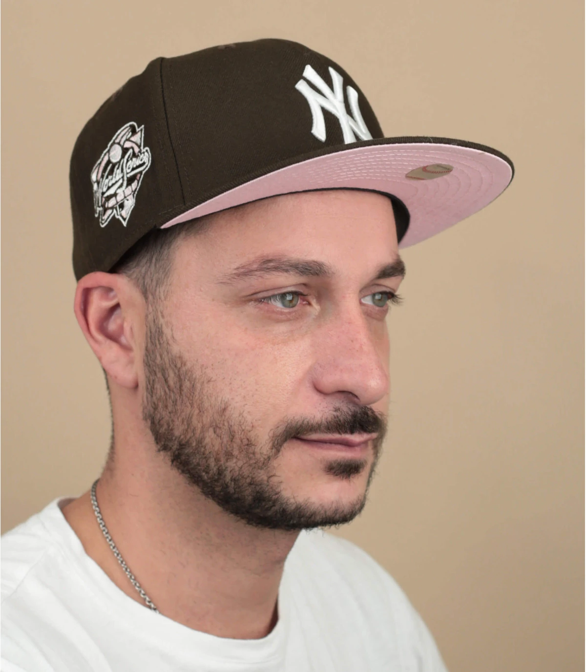 NEW ERA Side Patch 5950 NY Yankees Walnut Pink 3 NEW ERA Side Patch 5950 NY Yankees Walnut Pink