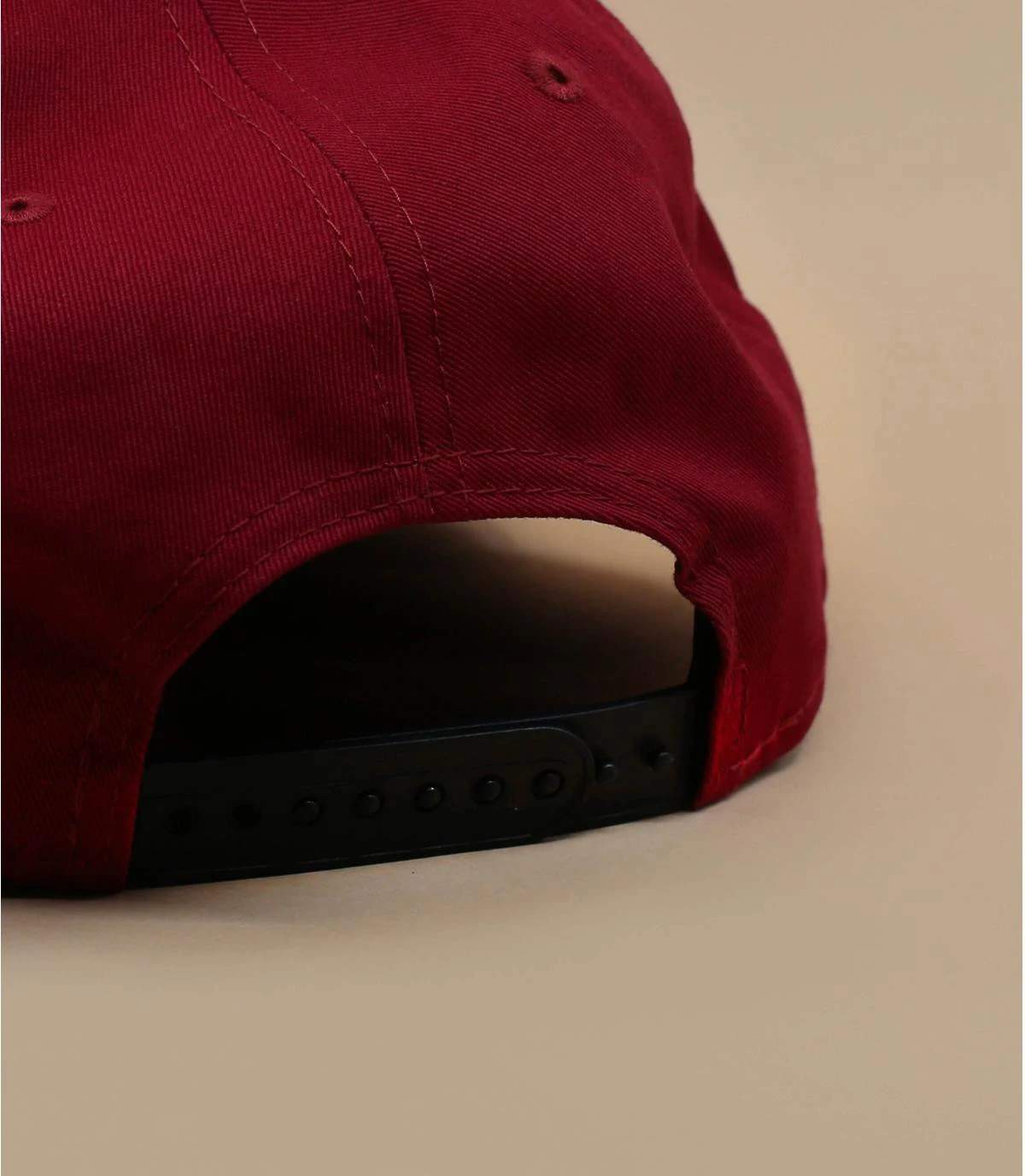 NEW ERA Snapback Colour Block NY 950 Maroon Black 6 NEW ERA Snapback Colour Block NY 950 Maroon Black – Image 4