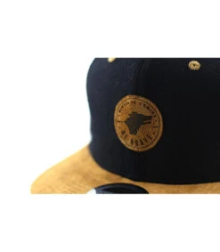 Snapback North Land Black Brown -Monde Chapeau snapback north land black brownsnapback20North20Land20noir20suede