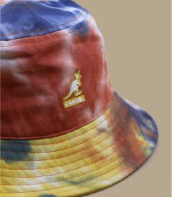 Kangol Tie Dye Bucket Golden Palm -Monde Chapeau tie dye bucket golden palm 1