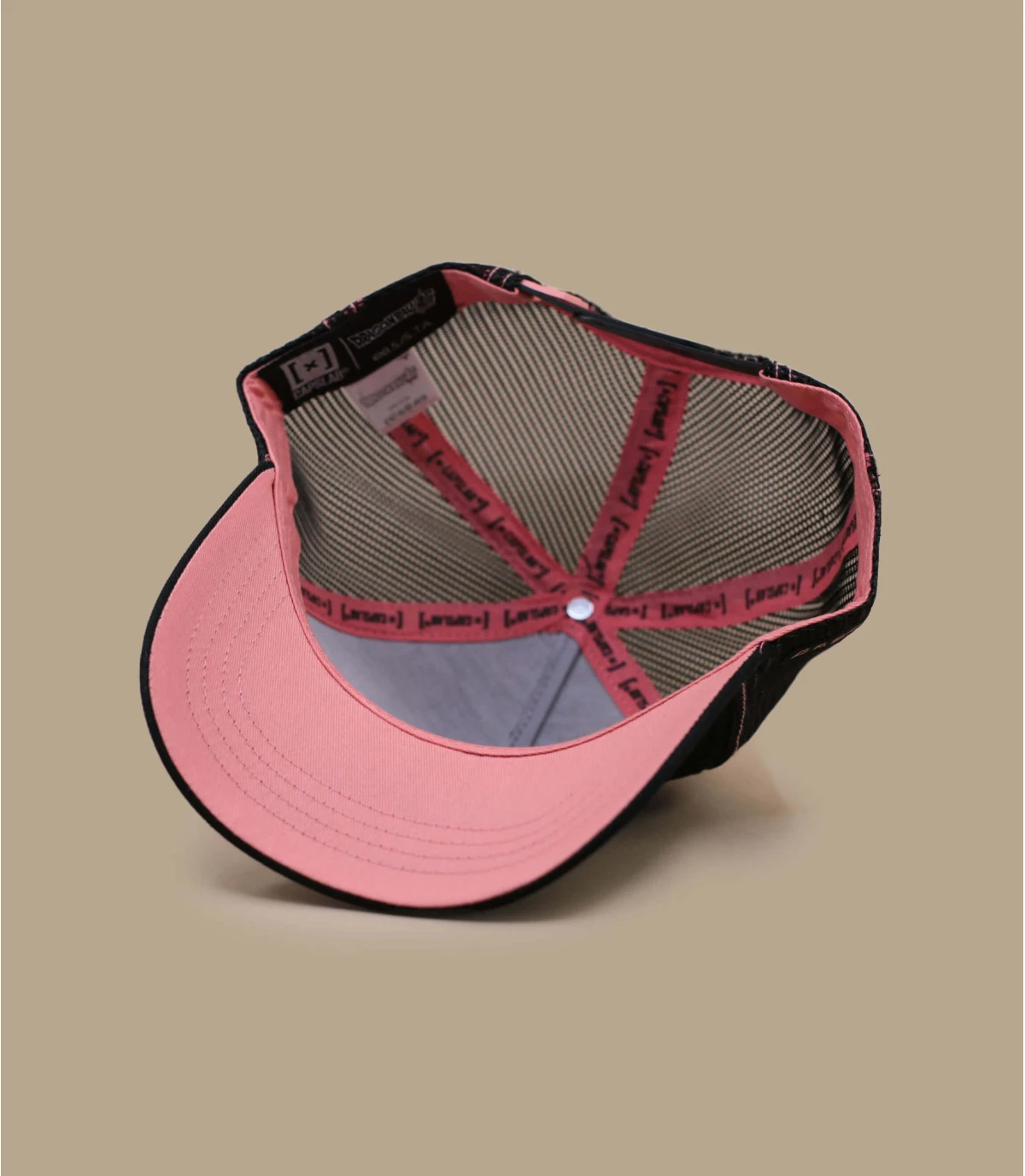 Capslab Trucker Dragon Ball Super Black 8 Capslab Trucker Dragon Ball Super Black – Image 6