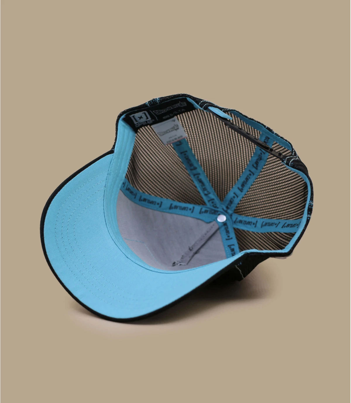 Capslab Trucker Dragon Ball Super Goku 8 Capslab Trucker Dragon Ball Super Goku – Image 6