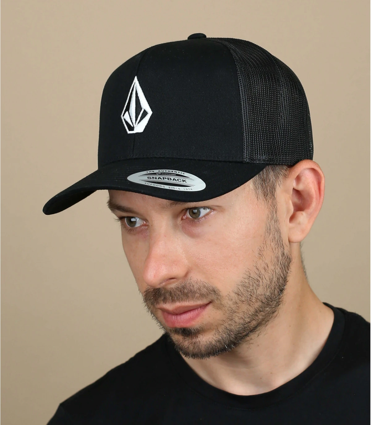 Volcom Trucker Full Stone Cheese Black 3 Volcom Trucker Full Stone Cheese Black