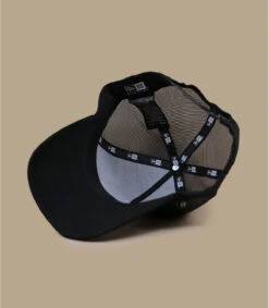 NEW ERA Trucker Sign Lucky Pig -Monde Chapeau trucker sign lucky pig 5