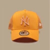 NEW ERA Trucker Tonal Mesh NY Papaya -Monde Chapeau trucker tonal mesh ny papaya